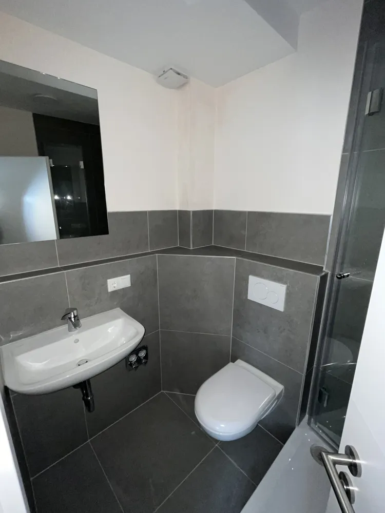 1 Zimmer Wohnung mit 30 m² in Frankfurt am Main – Bild 7