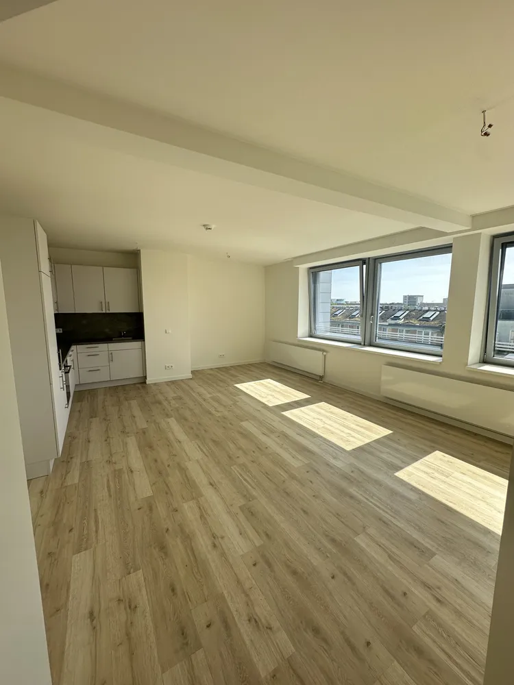 2 Zimmer Wohnung mit 58 m² in Berlin – Bild 1