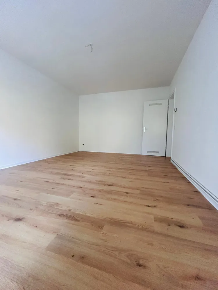 3 Zimmer Wohnung mit 70 m² in Köln – Bild 6