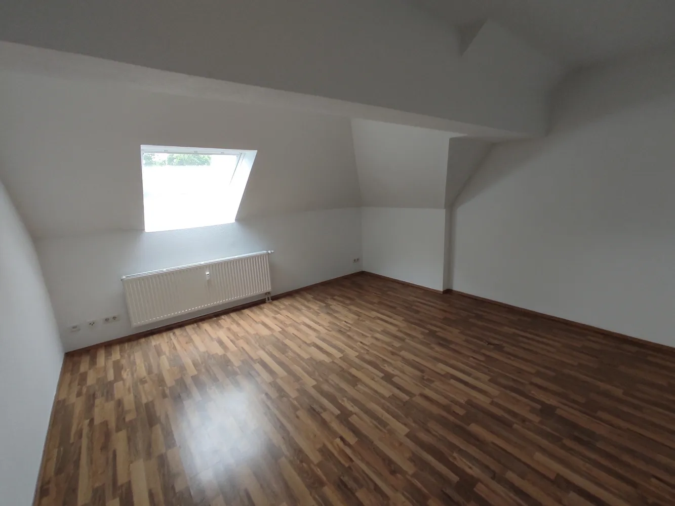 3 Zimmer Wohnung mit 69 m² in Magdeburg – Bild 2