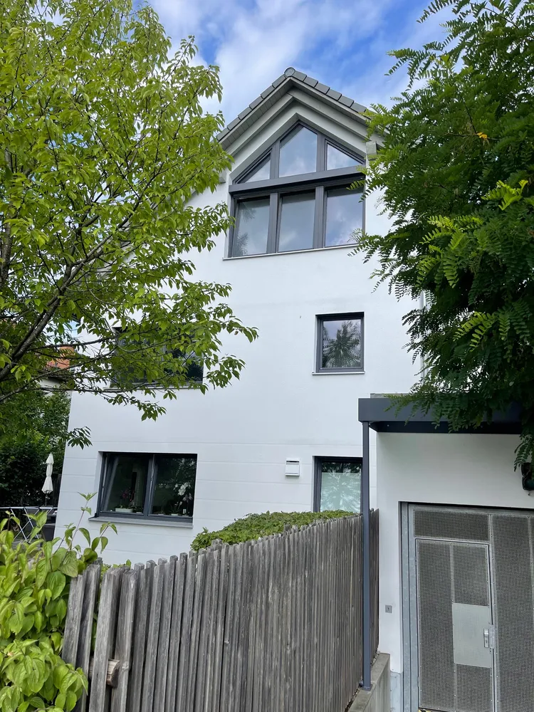 2 Zimmer Wohnung mit 64 m² in München – Bild 3