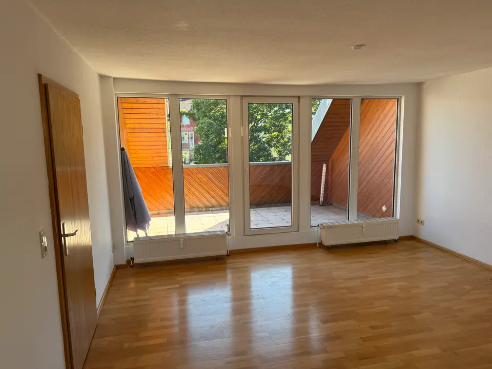 3 Zimmer Wohnung mit 78 m² in Halle (Saale) – Bild 1