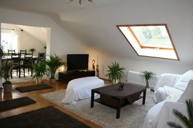 4 Zimmer Wohnung mit 95 m² in Karlsruhe – Bild 2