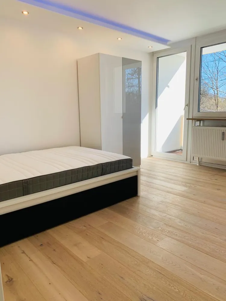 WG-Zimmer mit 10 m² in München – Bild 4