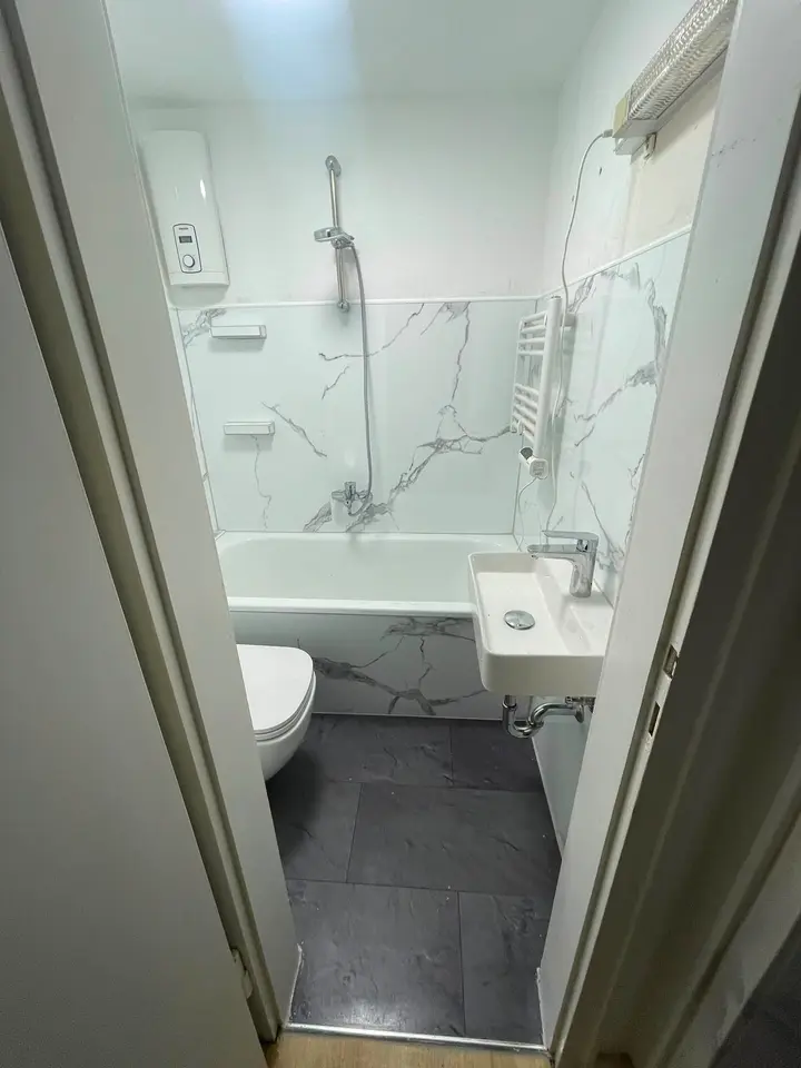 Studio with 27 m² in Düsseldorf – Photo 4