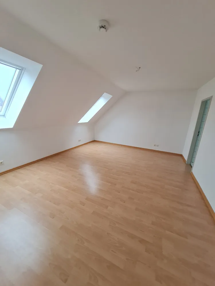 2 Zimmer Wohnung mit 77 m² in Hannover – Bild 5