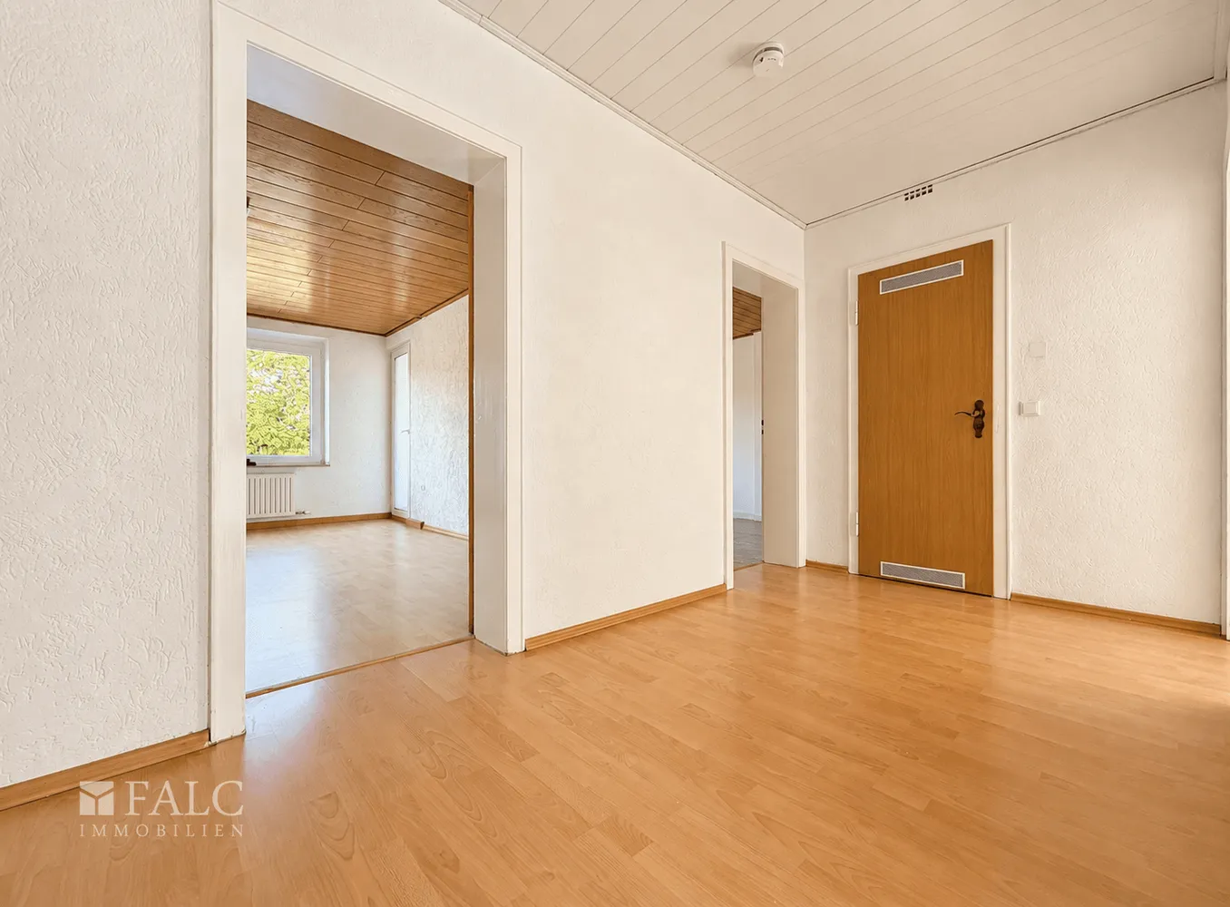 3 room apartment with 70 m² in Mülheim an der Ruhr – Photo 2