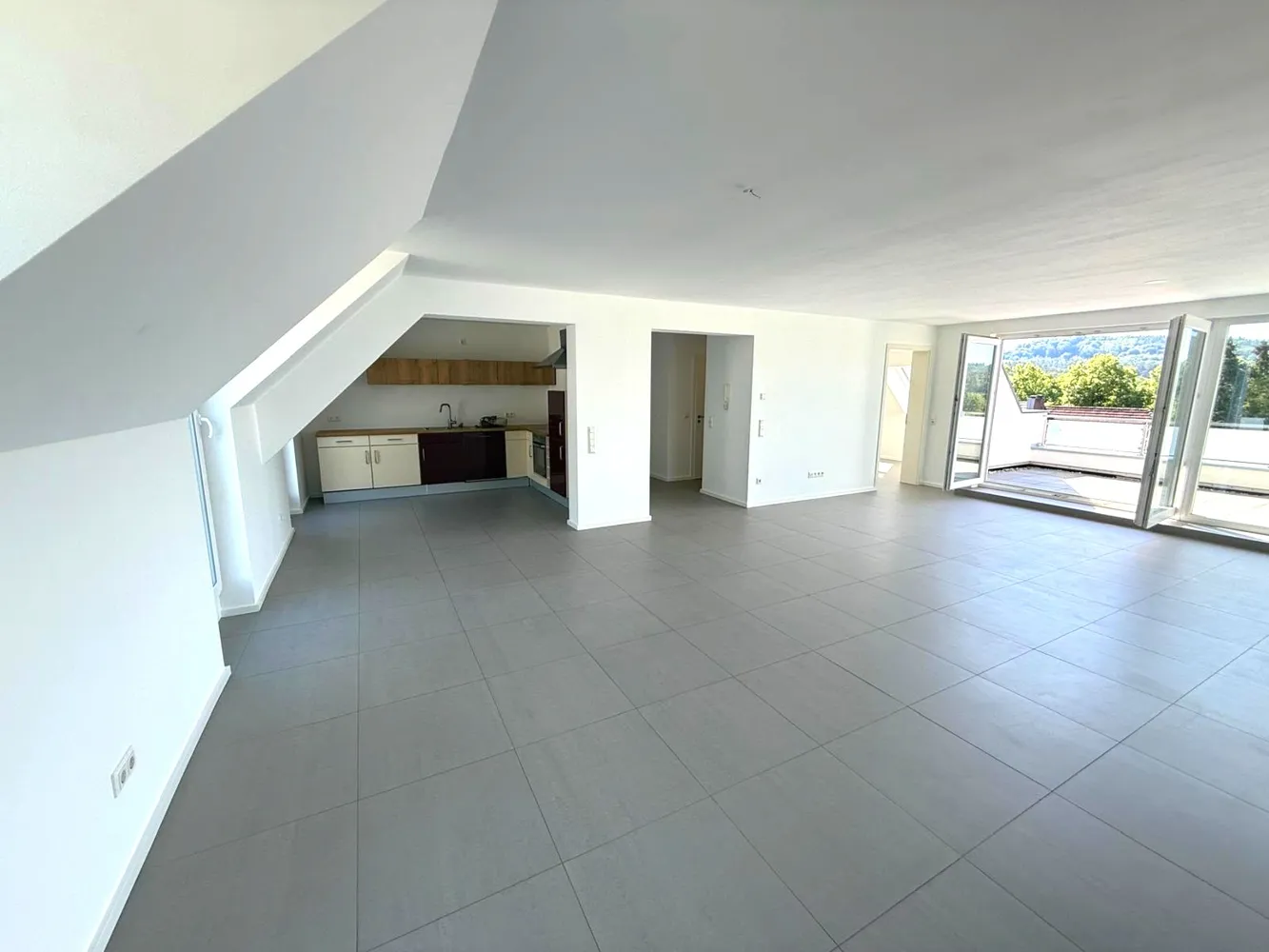 3 Zimmer Wohnung mit 138 m² in Homburg – Bild 11