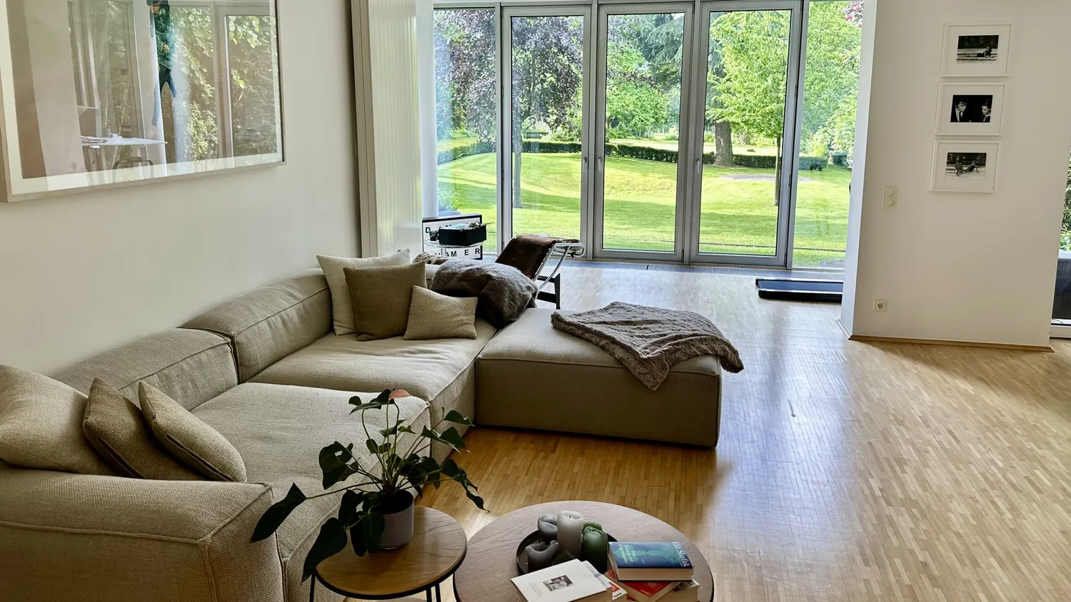 4 Zimmer Wohnung mit 146 m² in Düsseldorf – Bild 1