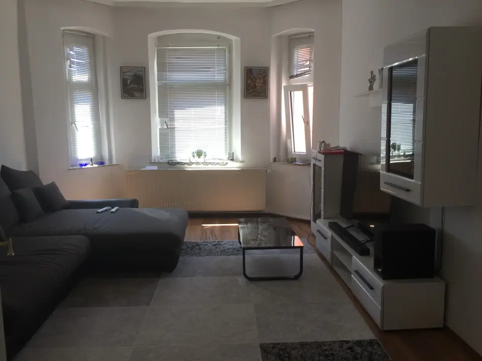 3 Zimmer Wohnung mit 116 m² in Hof – Bild 1