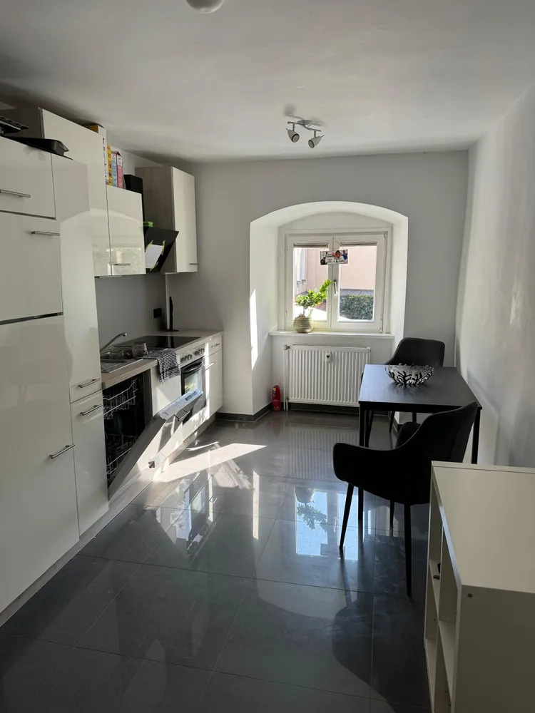 3 Zimmer Wohnung mit 102 m² in Regensburg – Bild 1