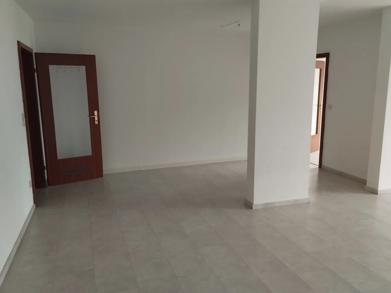 3 Zimmer Wohnung mit 105 m² in Hof – Bild 7