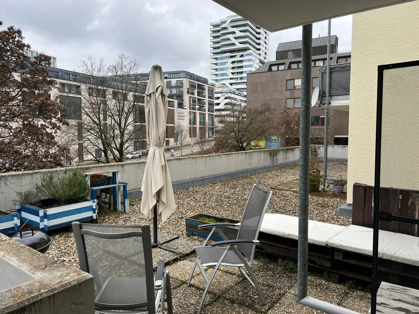 1 room apartment with 38 m² in Stuttgart – Photo 9