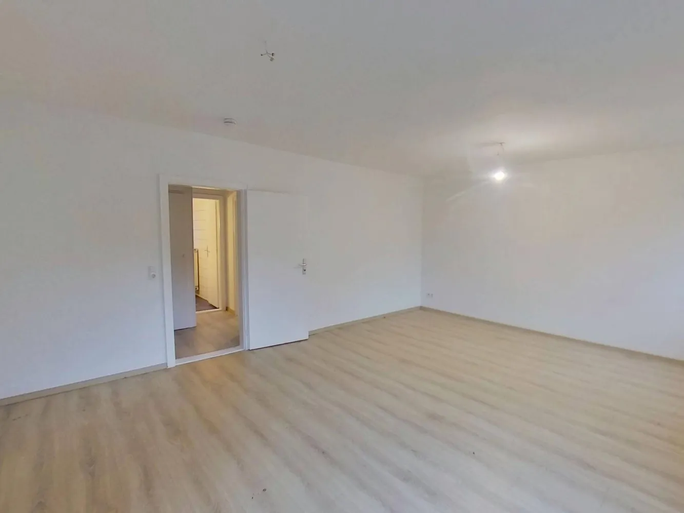 2 Zimmer Wohnung mit 63 m² in Neumünster – Bild 8
