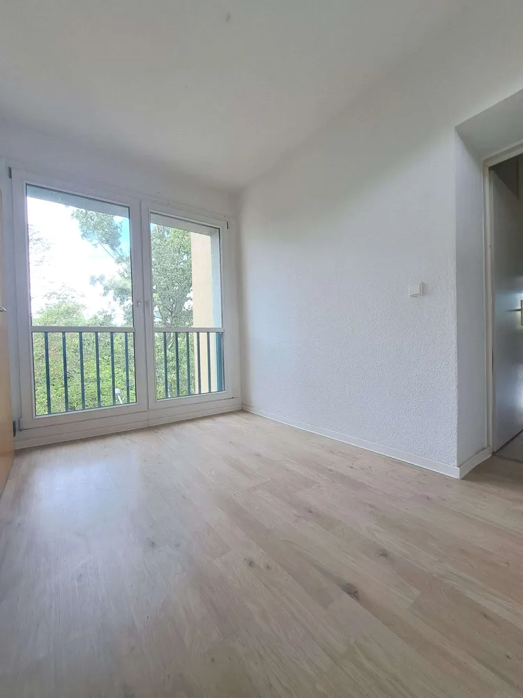 3 Zimmer Wohnung mit 73 m² in Halle (Saale) – Bild 1