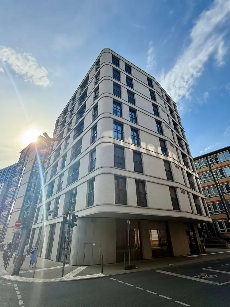 2 Zimmer Wohnung mit 62 m² in Frankfurt am Main – Bild 1