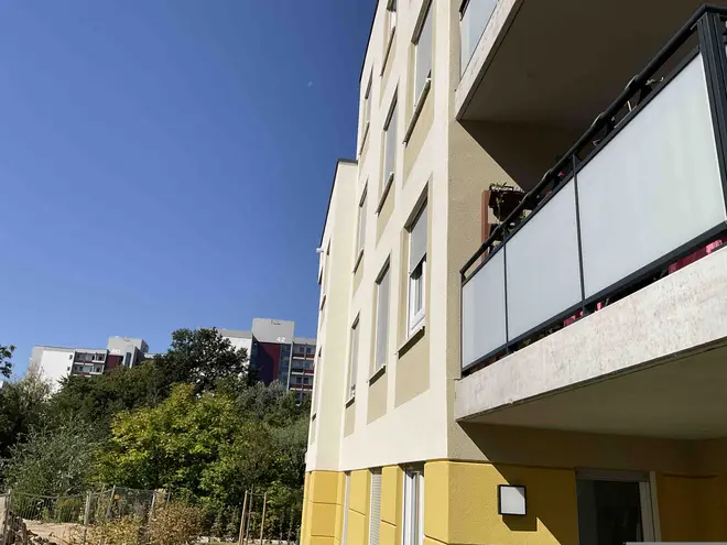2 Zimmer Wohnung mit 64 m² in Frankfurt am Main – Bild 2