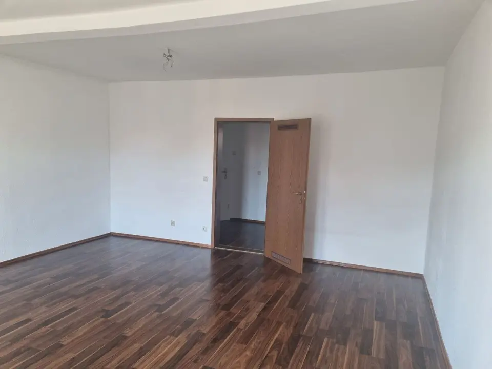 3 Zimmer Wohnung mit 99 m² in Erfurt – Bild 3