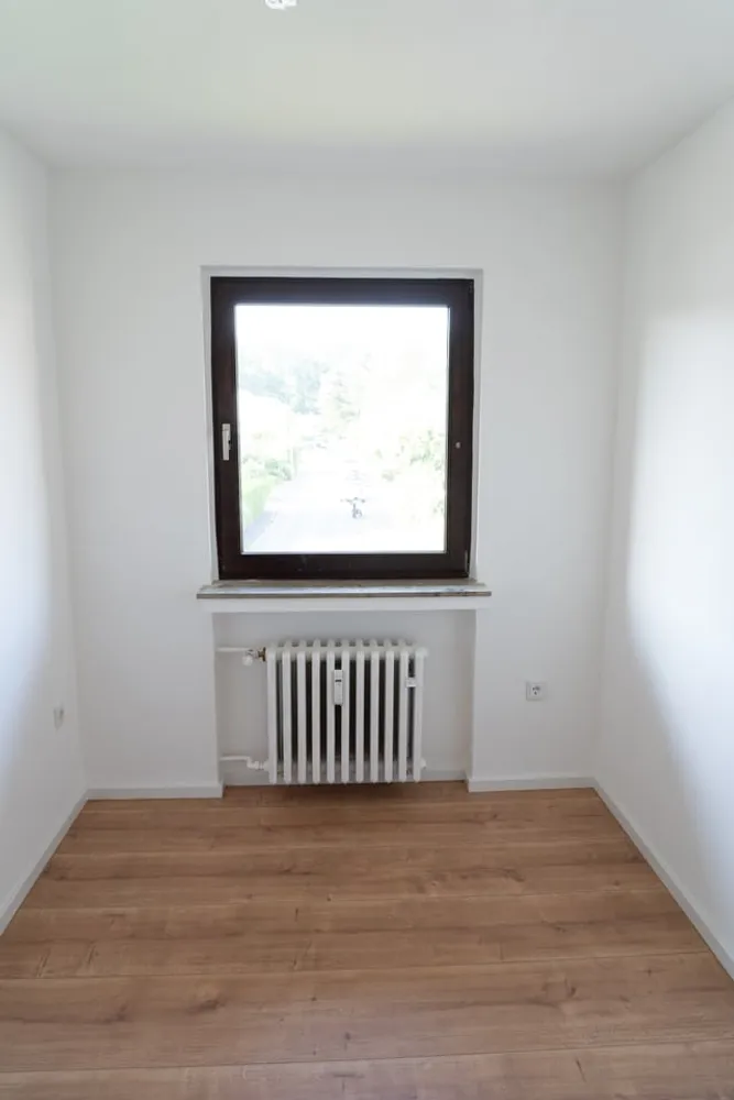 4 Zimmer Wohnung mit 81 m² in Bergisch Gladbach – Bild 8