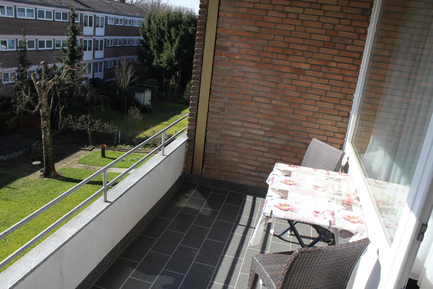 2 Zimmer Wohnung mit 55 m² in Düsseldorf – Bild 1