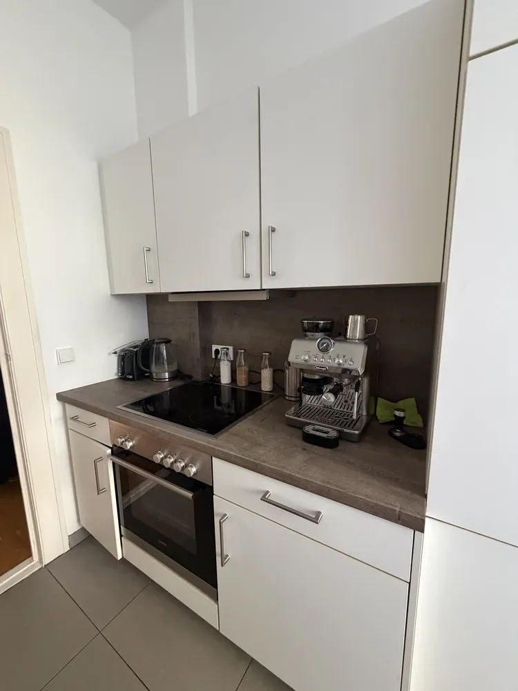 2 room apartment with 40 m² in Berlin – Photo 6