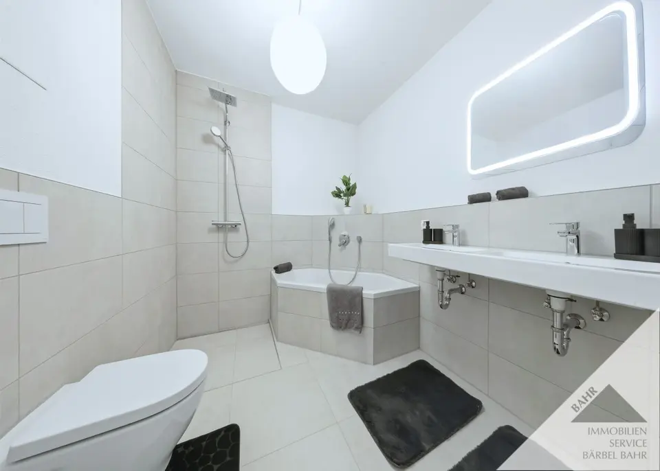 4 Zimmer Wohnung mit 100 m² in Böblingen – Bild 5