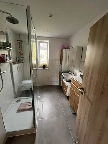 4 Zimmer Wohnung mit 100 m² in Halle (Saale) – Bild 8