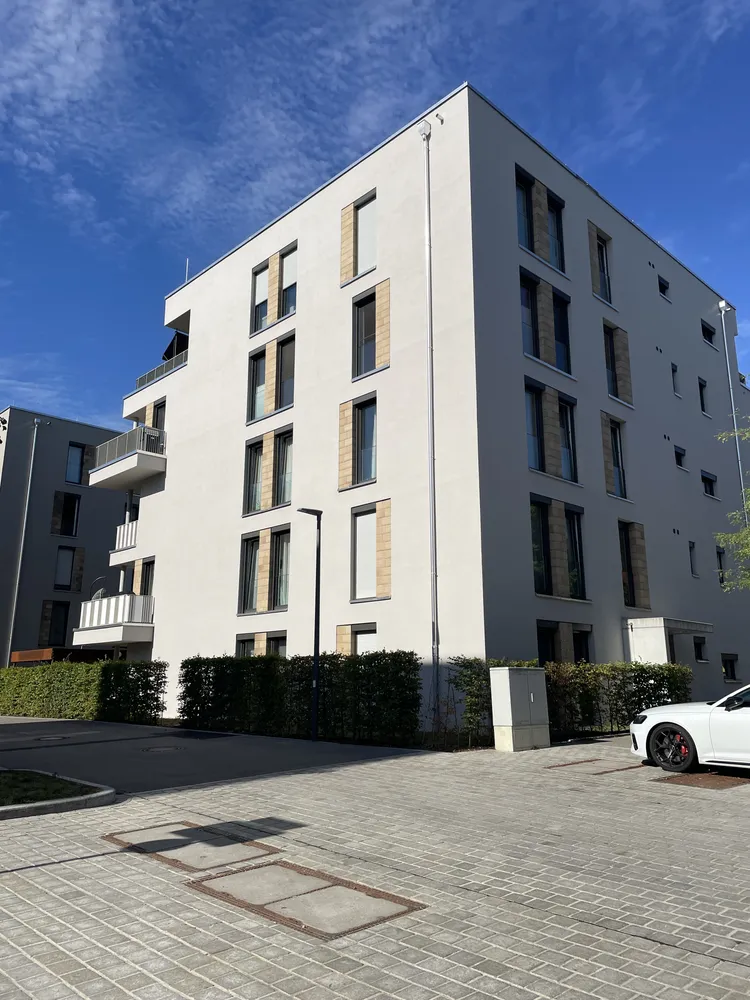 4 Zimmer Wohnung mit 100 m² in Augsburg – Bild 4