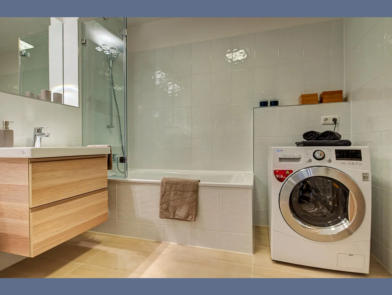 1 room apartment with 52 m² in Munich – Photo 12