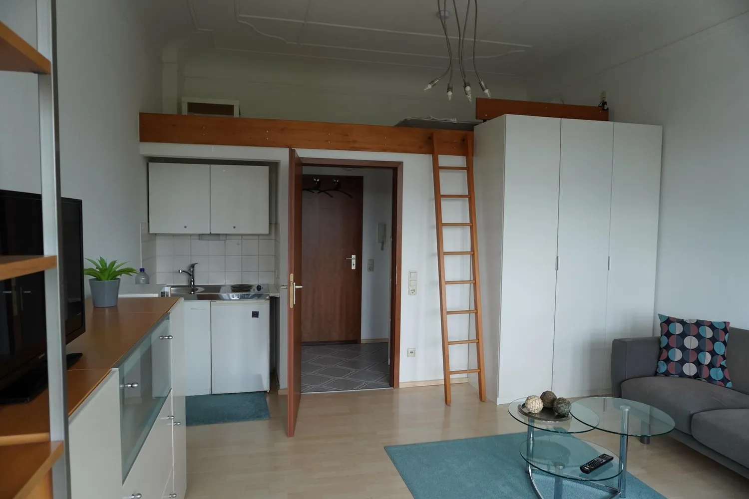 1 Zimmer Wohnung mit 31 m² in Wiesbaden – Bild 6