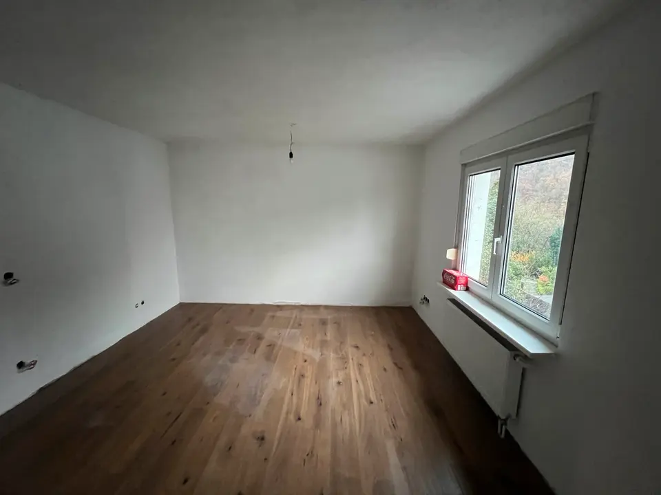 6 Zimmer Haus mit 135 m² in Siegen – Bild 2