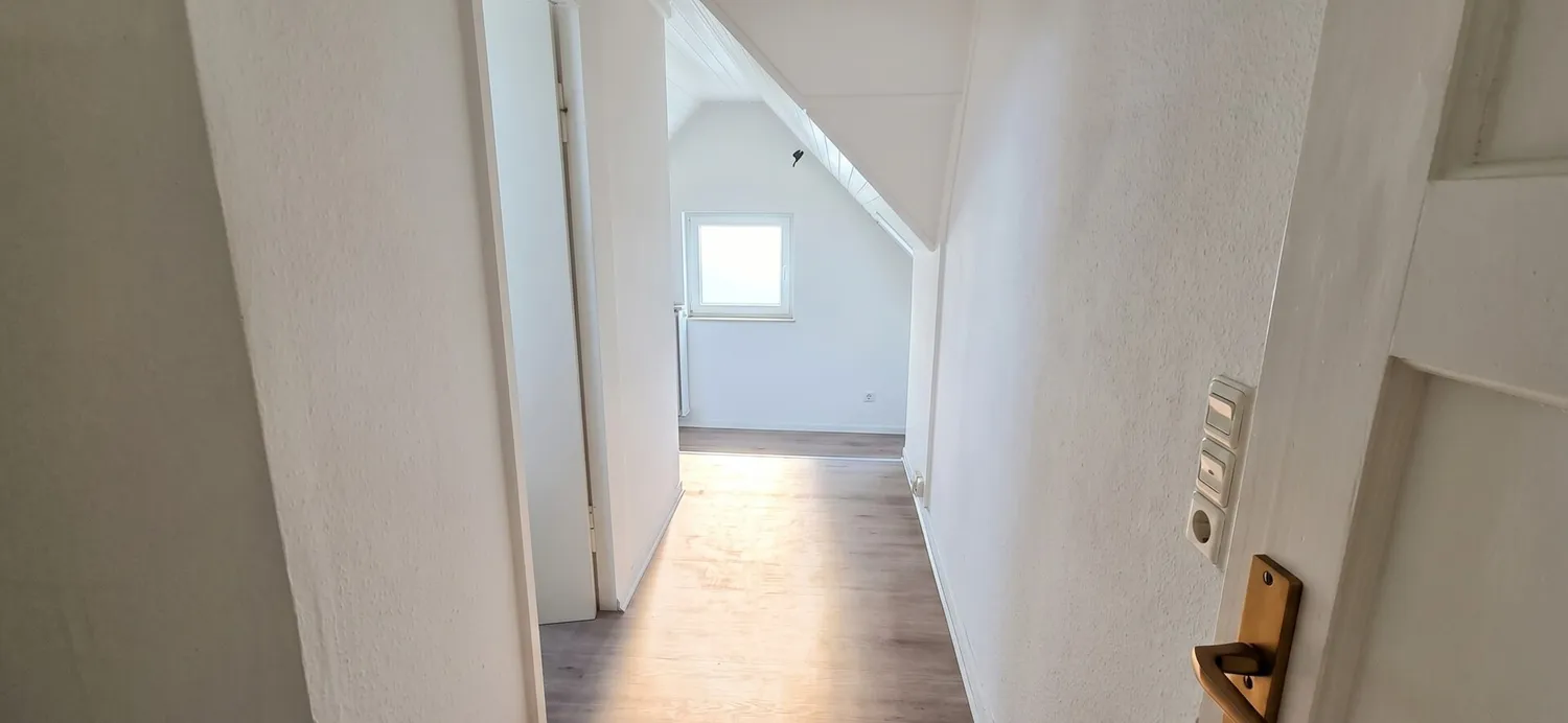 1 Zimmer Wohnung mit 35 m² in Bielefeld – Bild 2