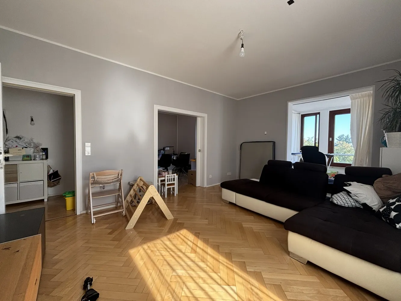 4 Zimmer Wohnung mit 110 m² in Stuttgart – Bild 2
