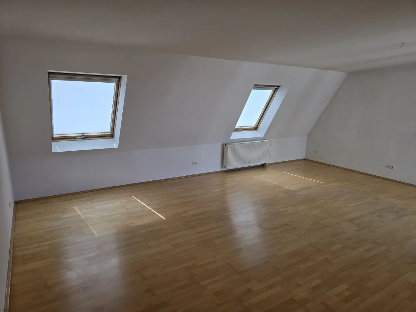 2 Zimmer Wohnung mit 127 m² in Mülheim an der Ruhr – Bild 1