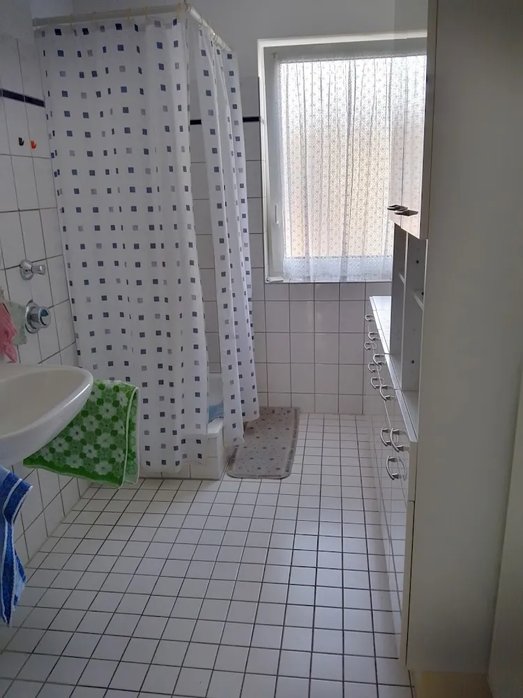2 Zimmer Wohnung mit 60 m² in Köln – Bild 3