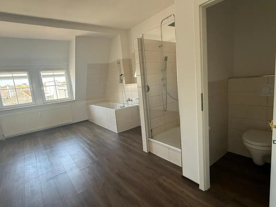 3 Zimmer Wohnung mit 135 m² in Hof – Bild 7