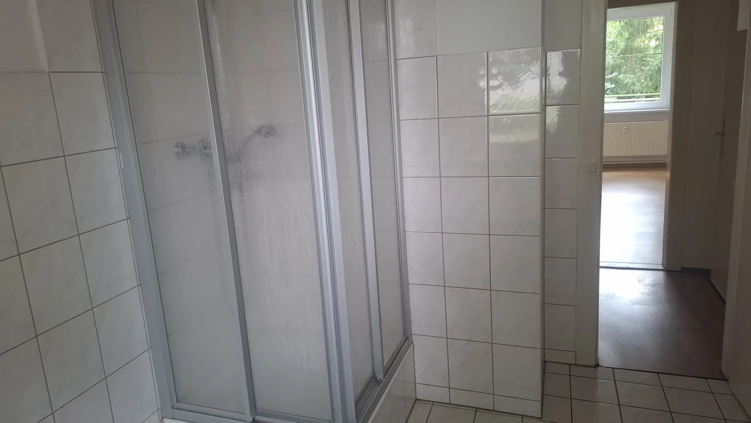 2 Zimmer Wohnung mit 48 m² in Halle (Saale) – Bild 6