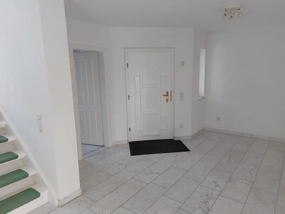 5 Zimmer Wohnung mit 216 m² in Amberg – Bild 4