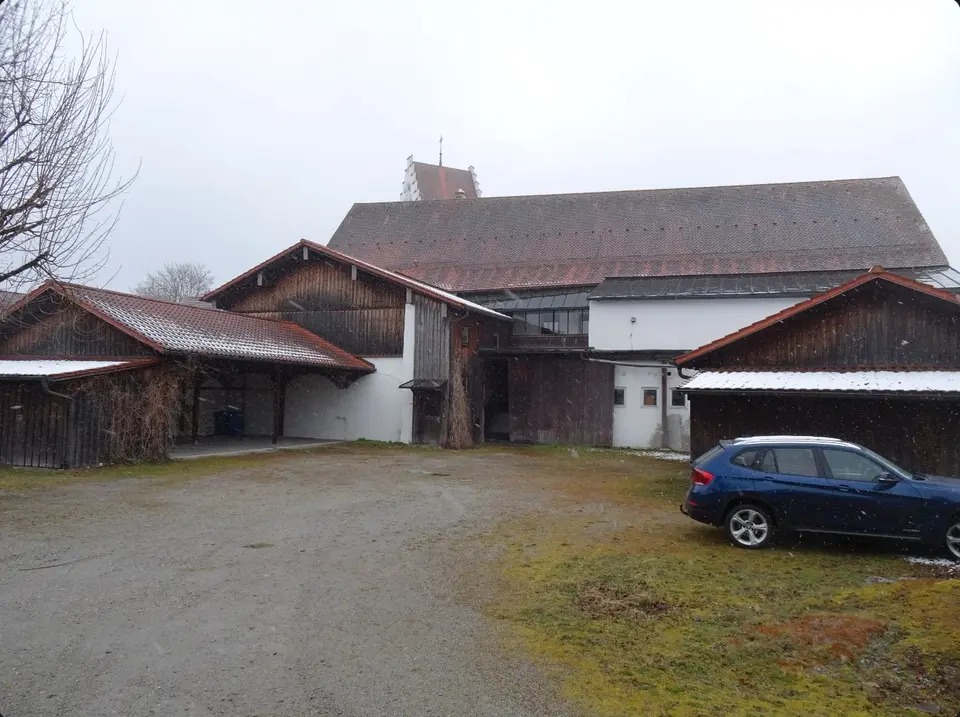 8 Zimmer Haus mit 300 m² in Deggendorf – Bild 3