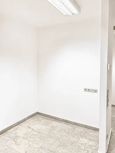 1 room apartment with 33 m² in Saarbrücken – Photo 3