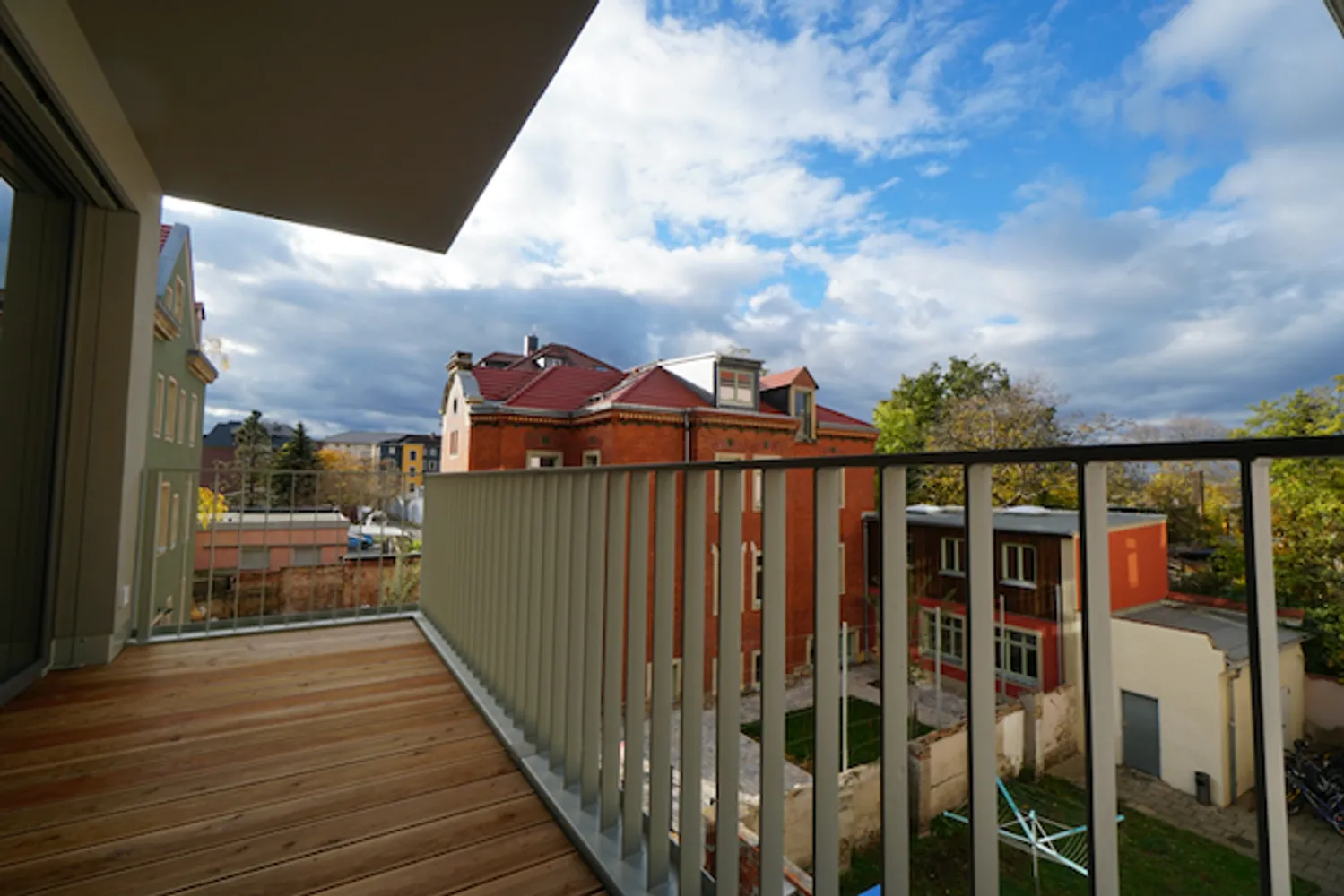 4 Zimmer Wohnung mit 110 m² in Dresden – Bild 11