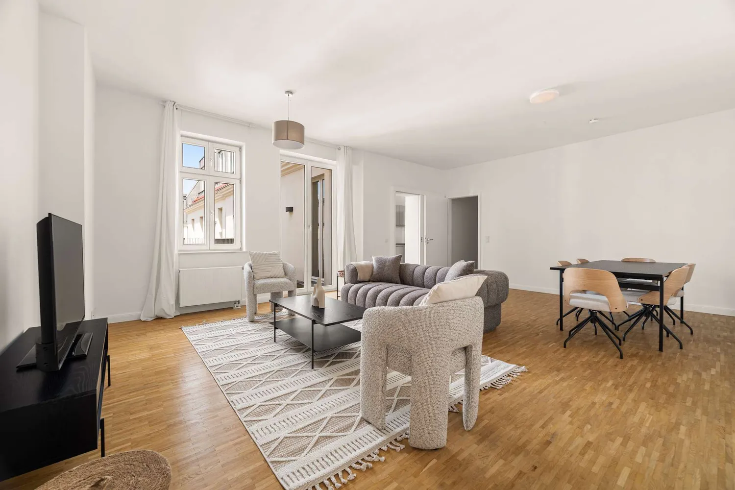 3 room apartment with 106 m² in Berlin – Photo 1