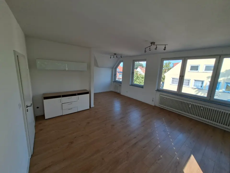 3 Zimmer Wohnung mit 90 m² in Bremen – Bild 3
