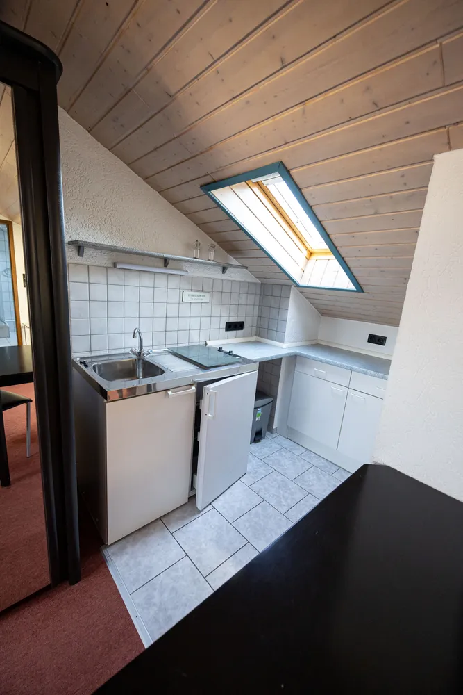 1 room apartment with 28 m² in Wiesbaden – Photo 4