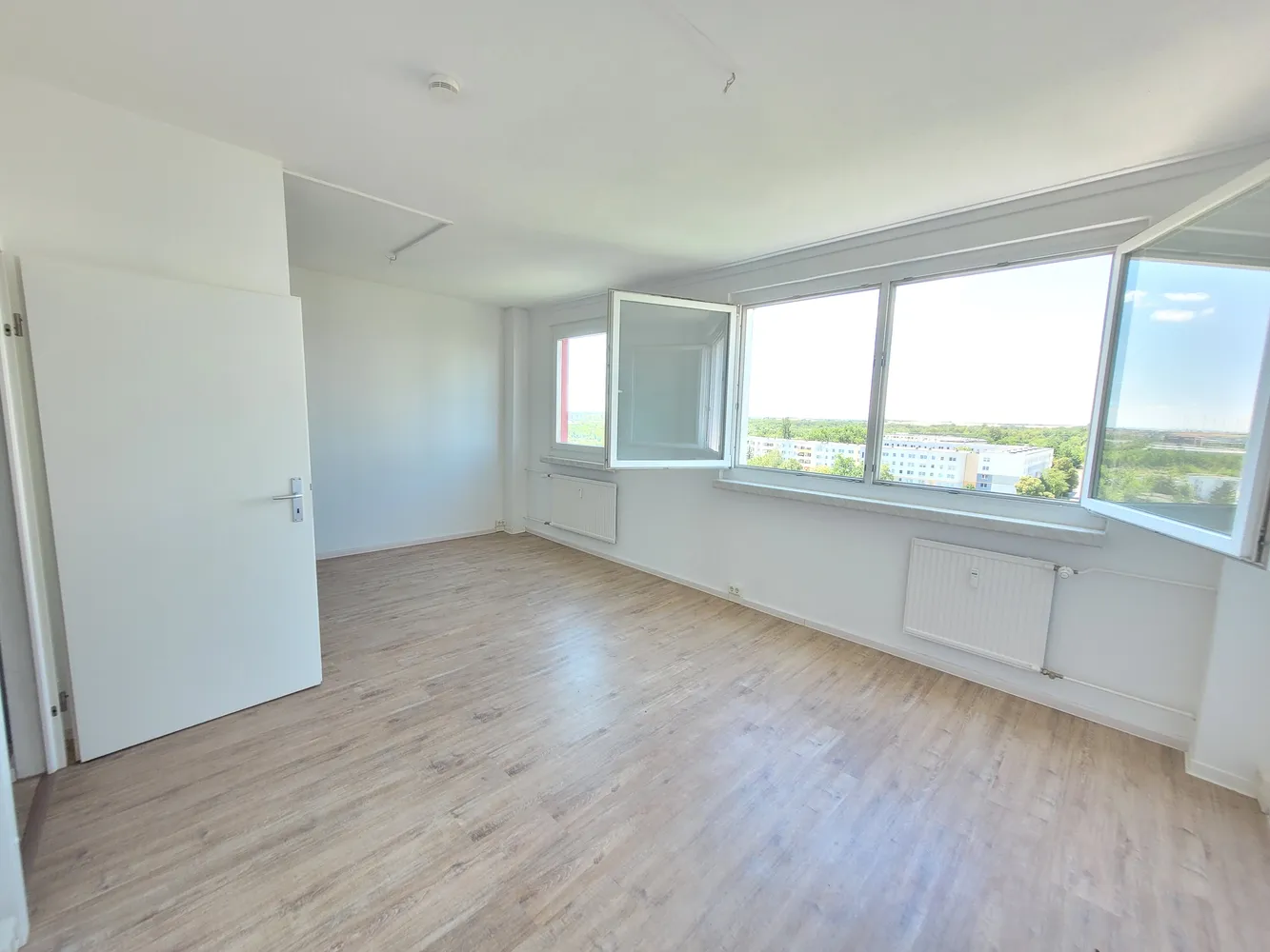 3 Zimmer Wohnung mit 56 m² in Halle (Saale) – Bild 2