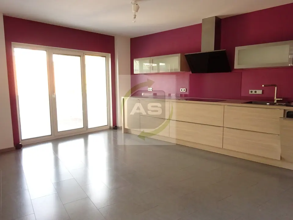 5 Zimmer Wohnung mit 130 m² in Zwickau – Bild 2