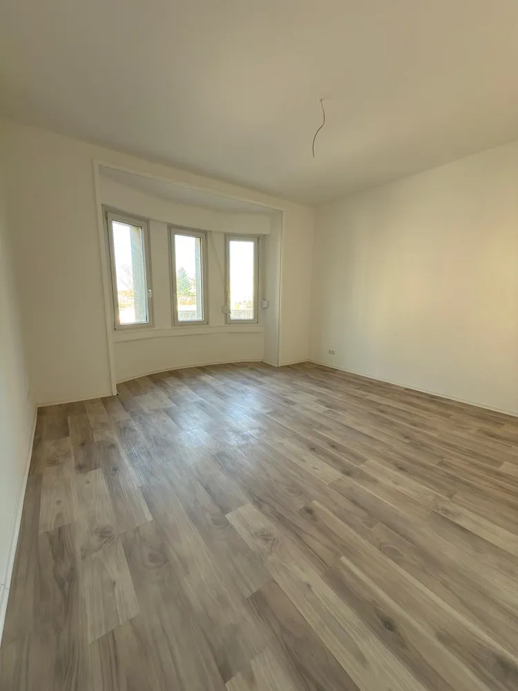 3 Zimmer Wohnung mit 95 m² in Frankfurt am Main – Bild 1