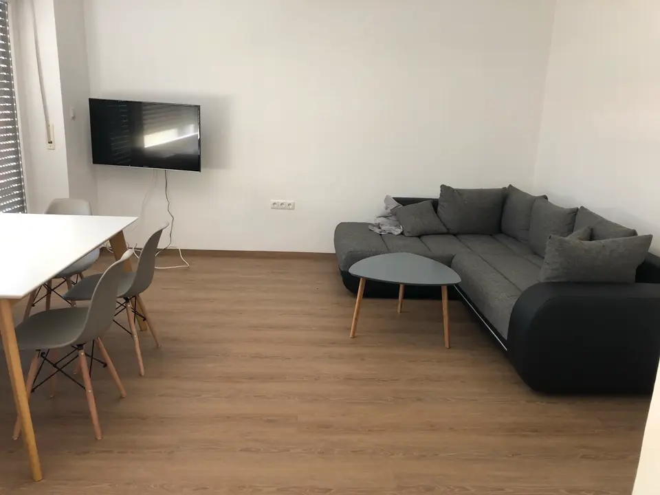 WG-Zimmer mit 200 m² in Kaiserslautern – Bild 9