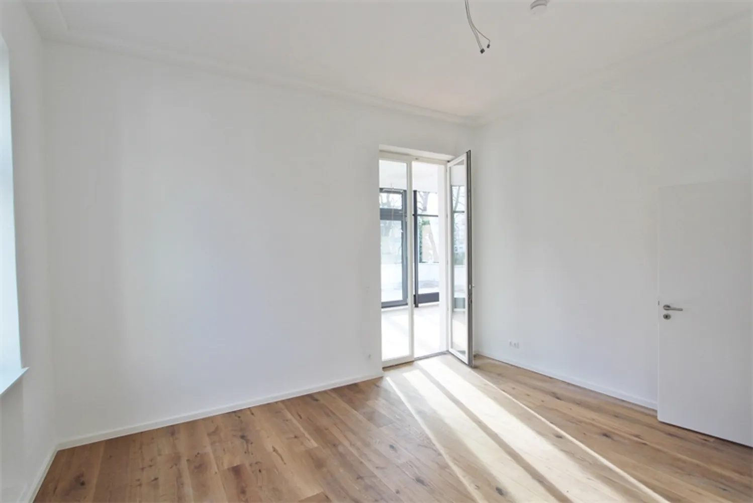 5 Zimmer Wohnung mit 147 m² in Berlin – Bild 7