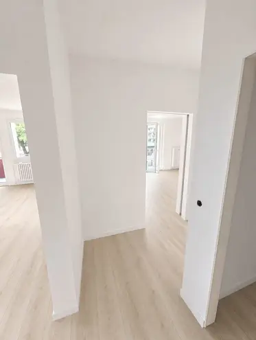 2 Zimmer Wohnung mit 70 m² in Köln – Bild 2